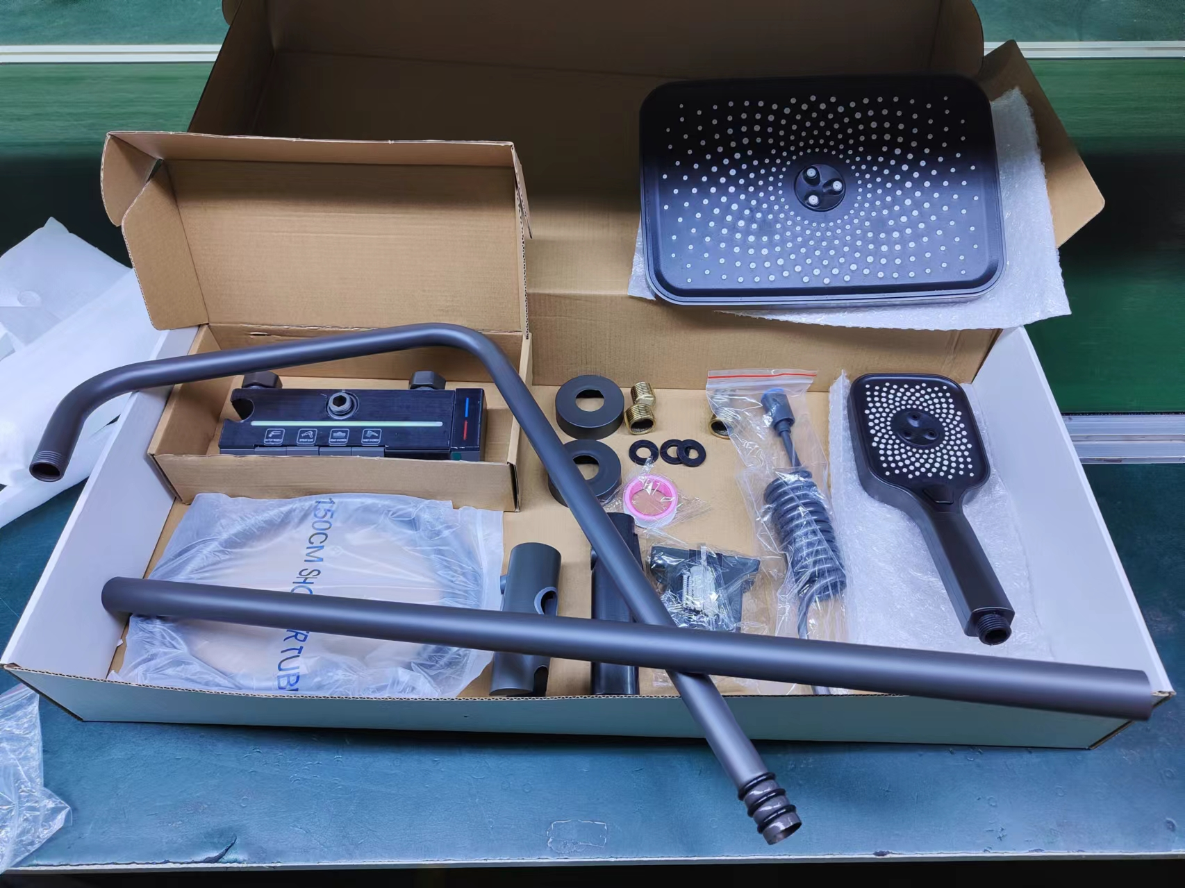 Black Gold Thermostatic shower faucet set