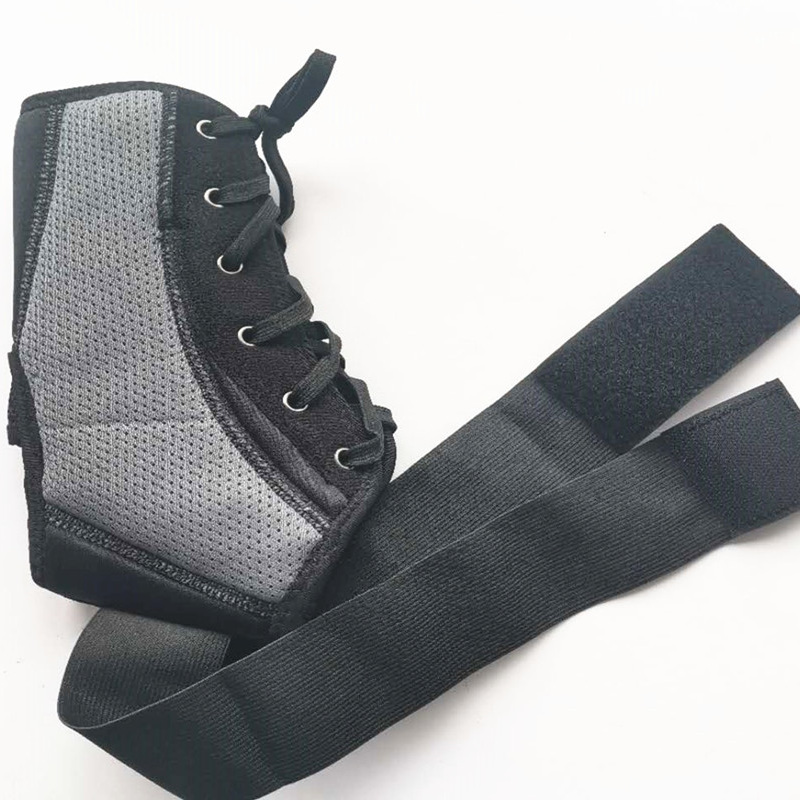LACE UP ANKLE SUPPORT BRACE