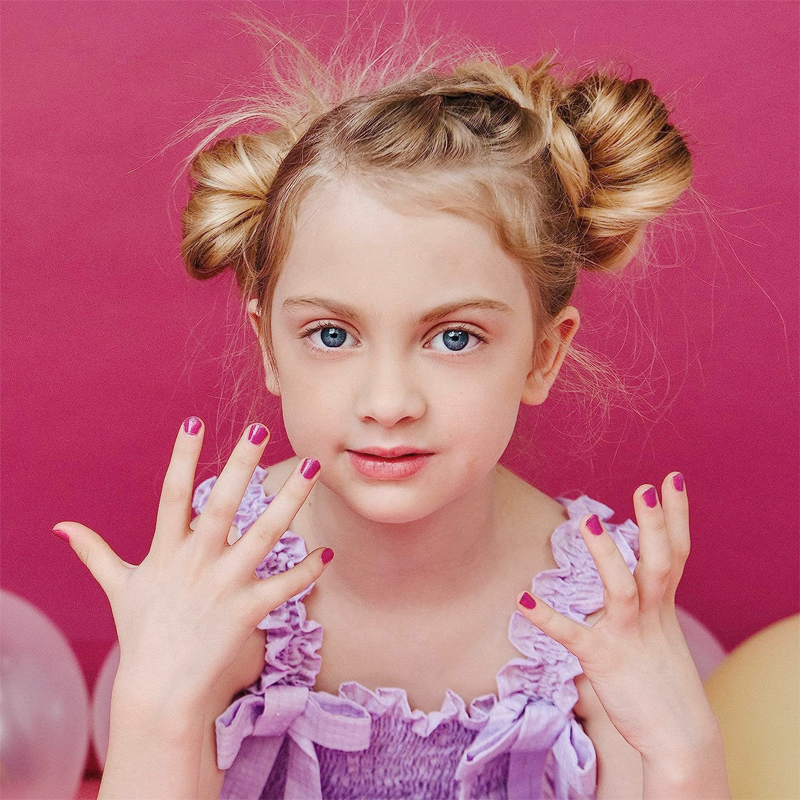 Five-Minute Fun Guide: Teaching Kids About Makeup Safely