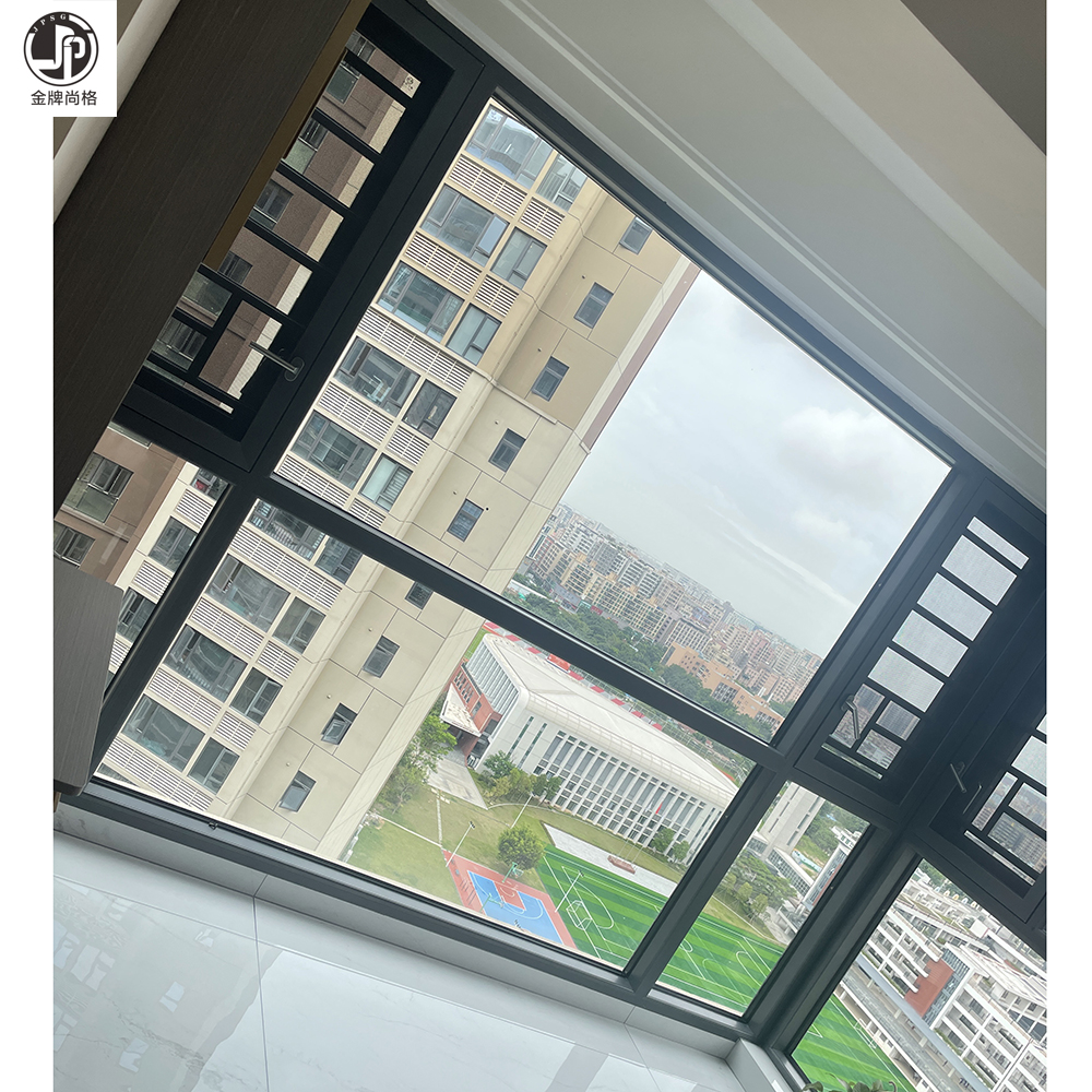 Aluminum casement windows window that opens outwards