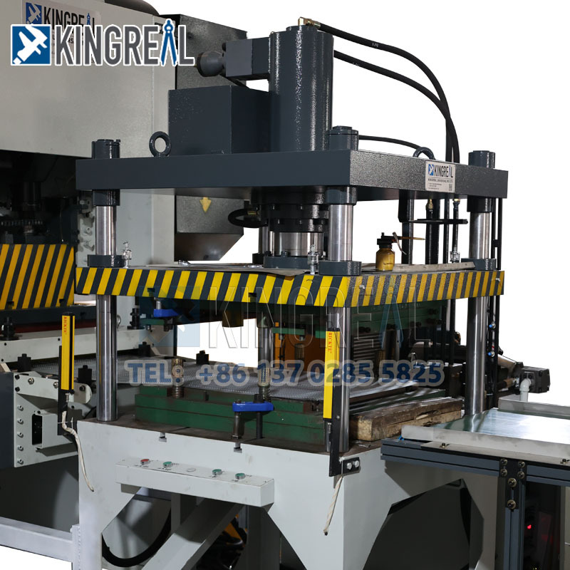 Linha de produção de placas de teto suspensas semiautomáticas