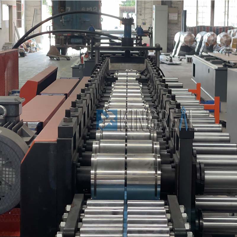 linear strip ceiling machine