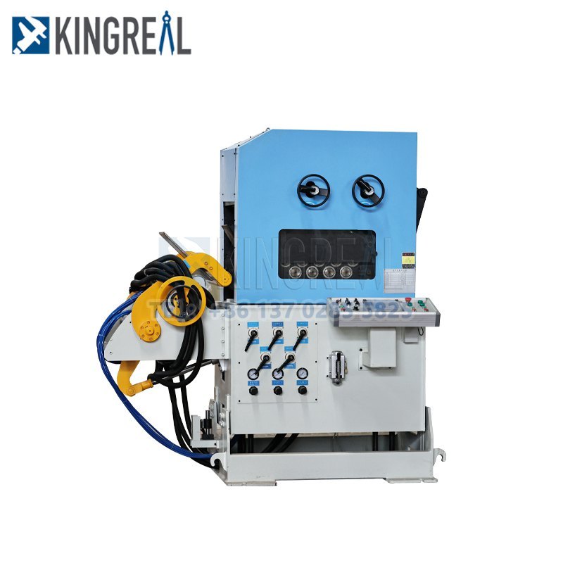 Alimentatore raddrizzatore decoiler