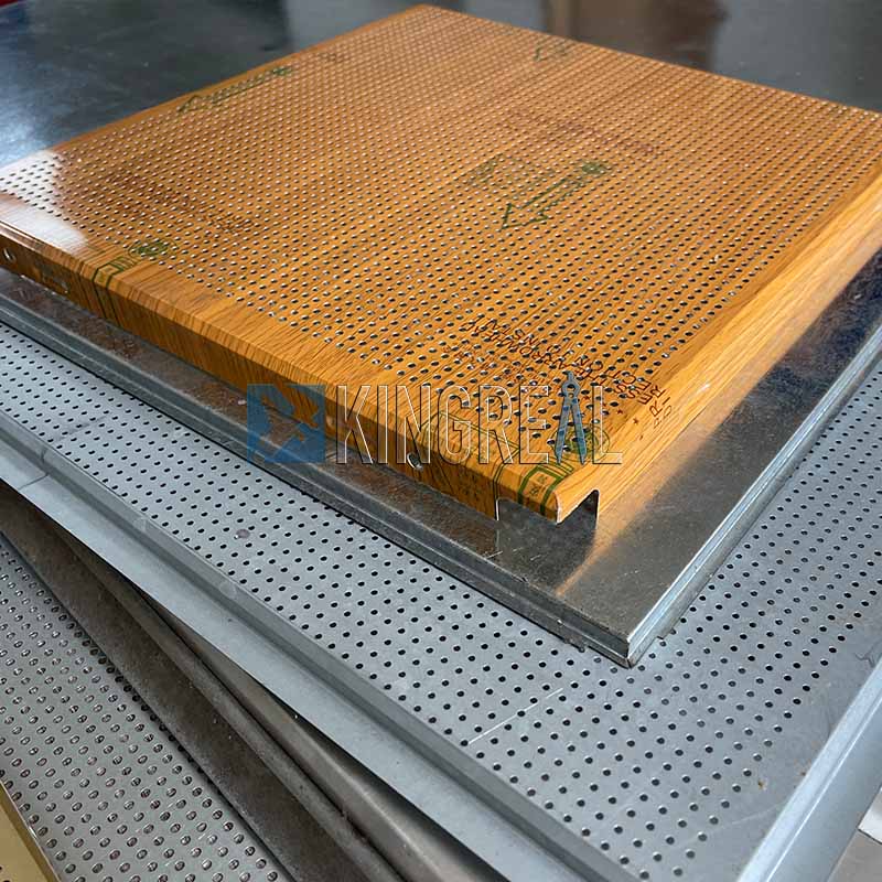 metal ceiling machine