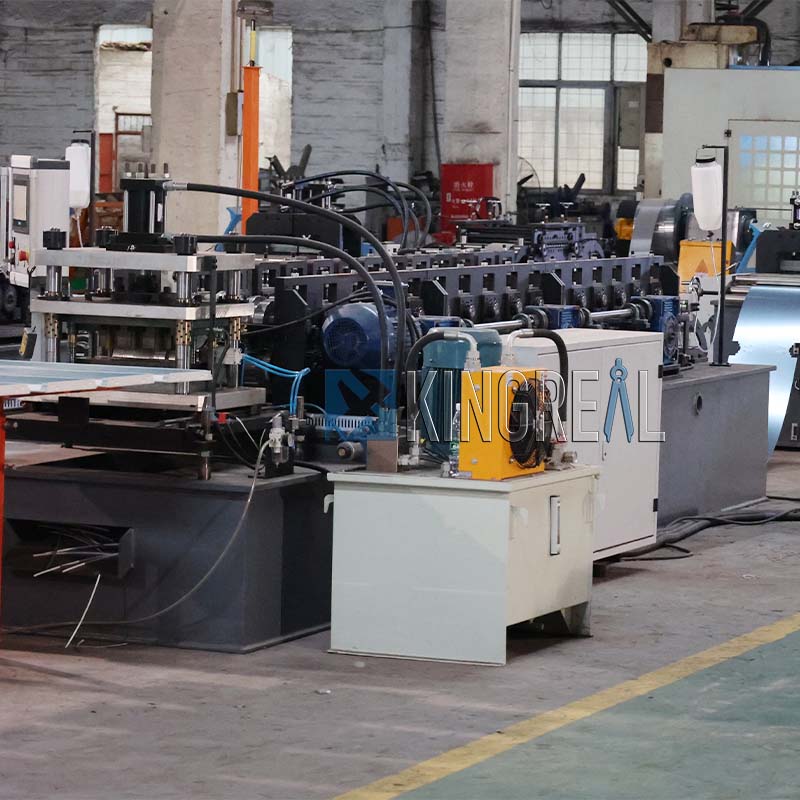 metal ceiling machine