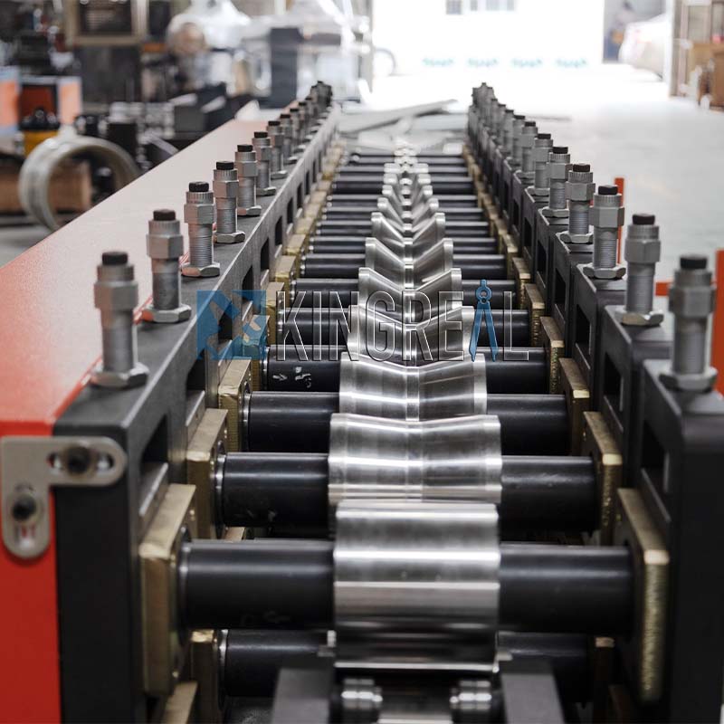 metal ceiling machine