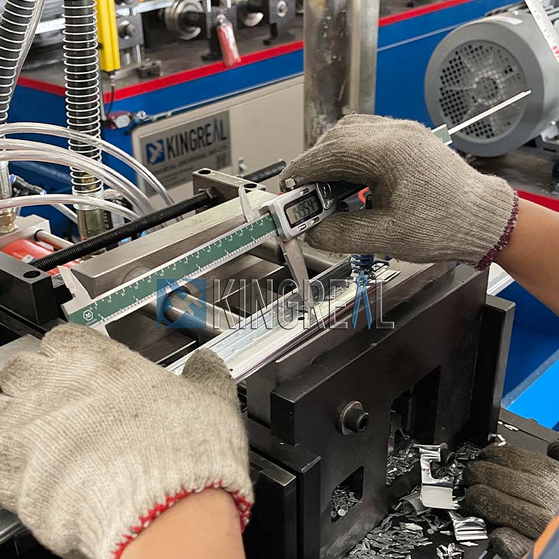 ceiling t bar machine