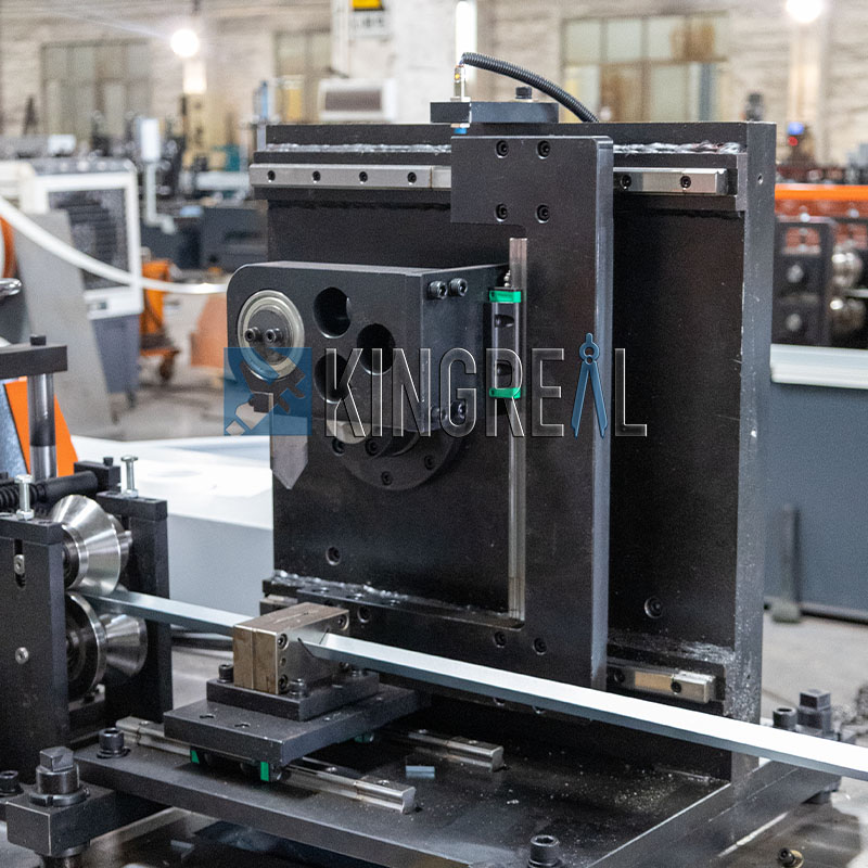 wall angle roll forming machine