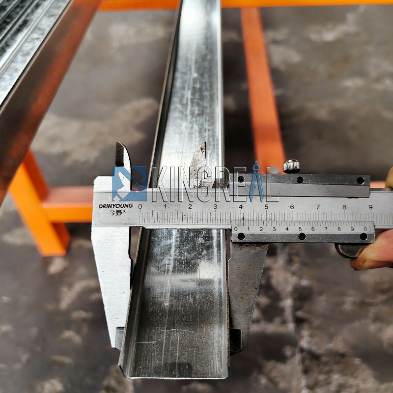 pop channel making machine