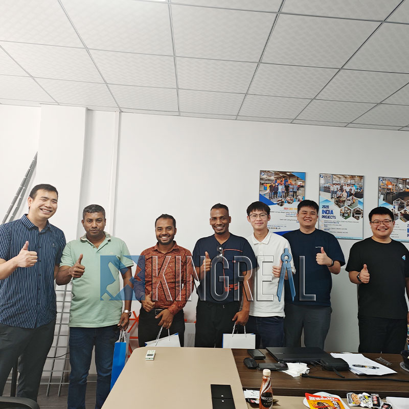 Bangladeshi customers visit: metal perforated machine
