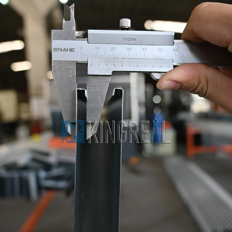 baffle ceiling machine