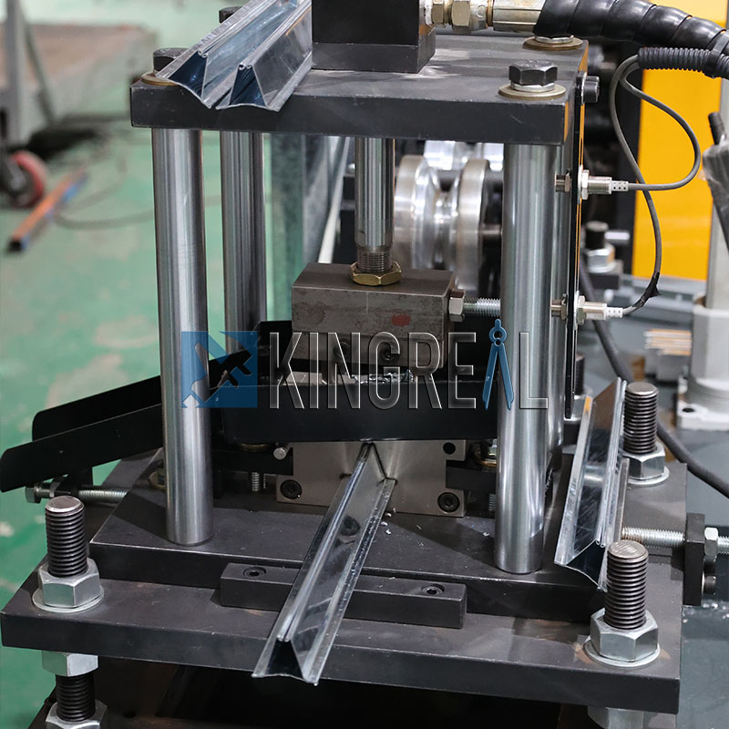 triangular light keel machine