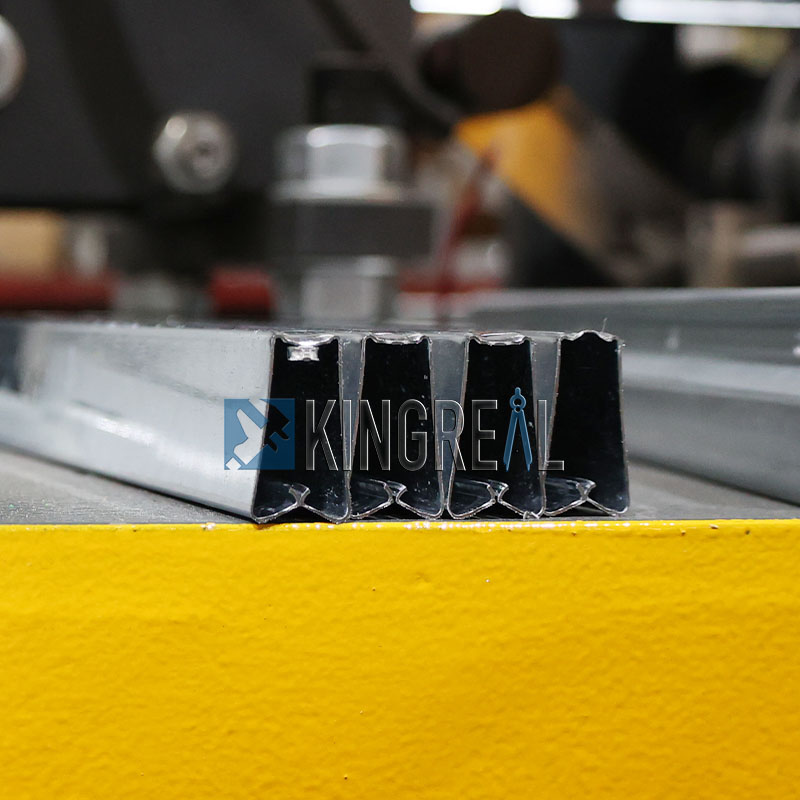 Carrier ceiling Machine Carrier ceiling Machine