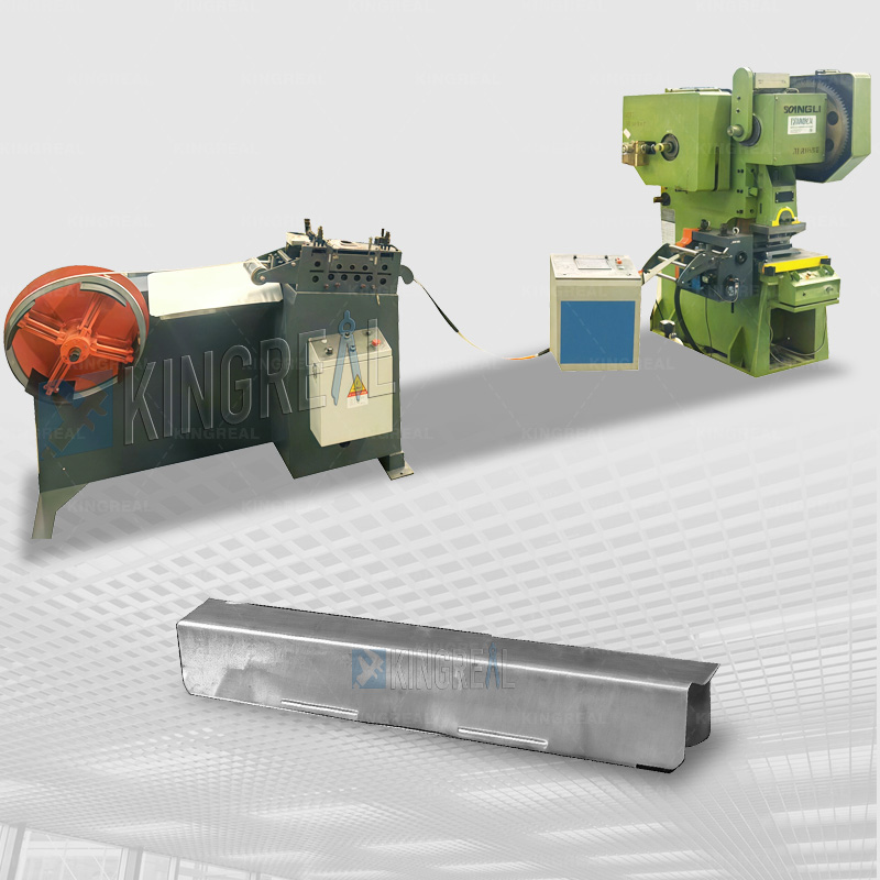 profile connectors roll forming machine