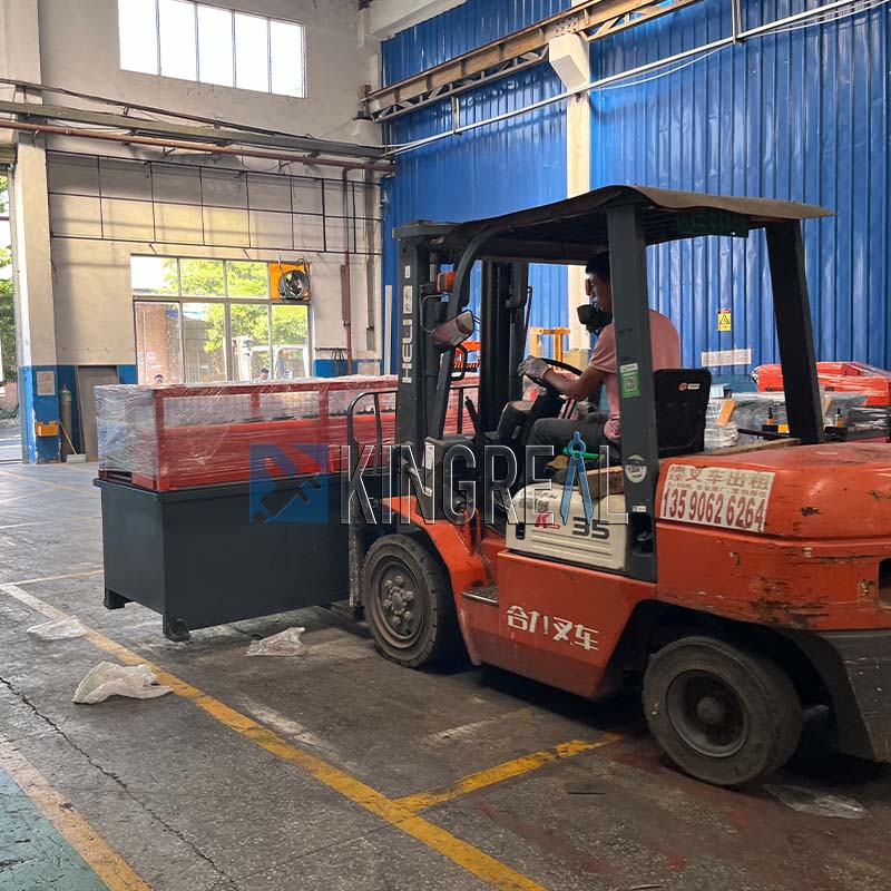 cell ceiling making machine