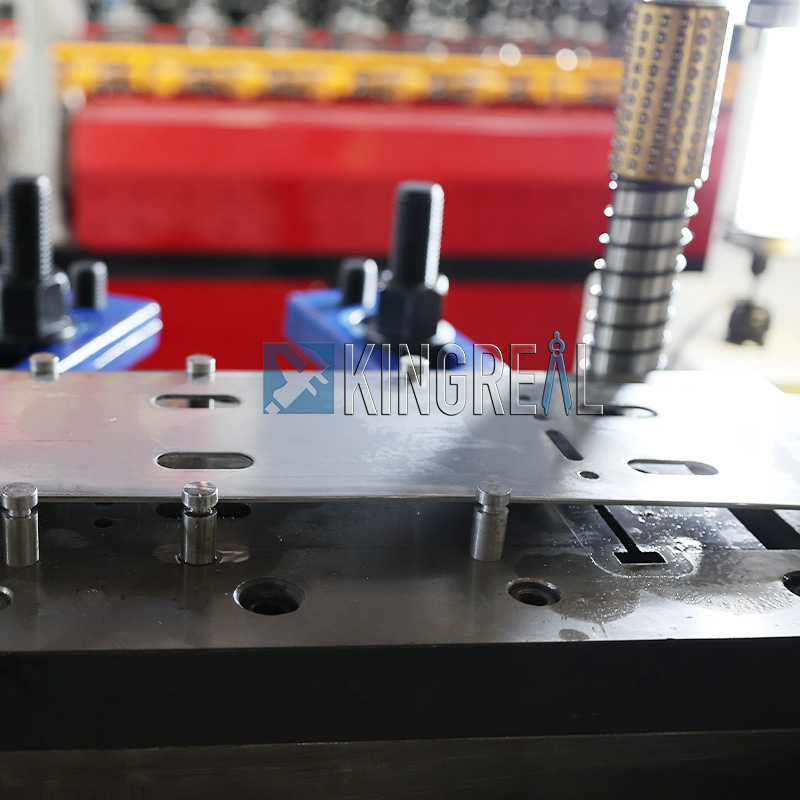 metal stamping press machine