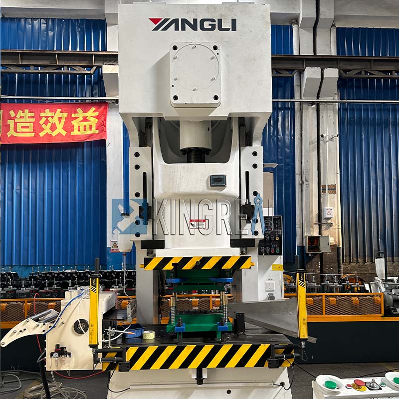 sheet metal production line for shelving brackets