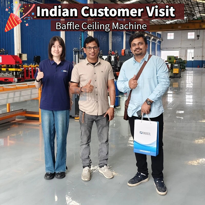 Visita de un cliente indio: Máquina para techos con deflectores Visita de un cliente indio: Máquina para techos con deflectores