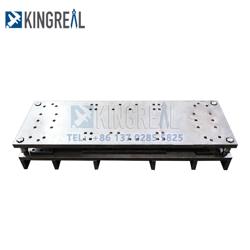 Juegos de moldes para placas de techo metálicas