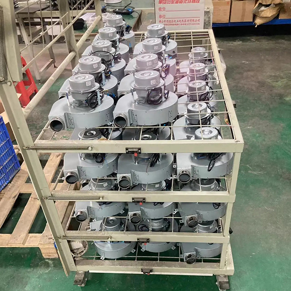 How to Disassemble a Centrifugal Fan