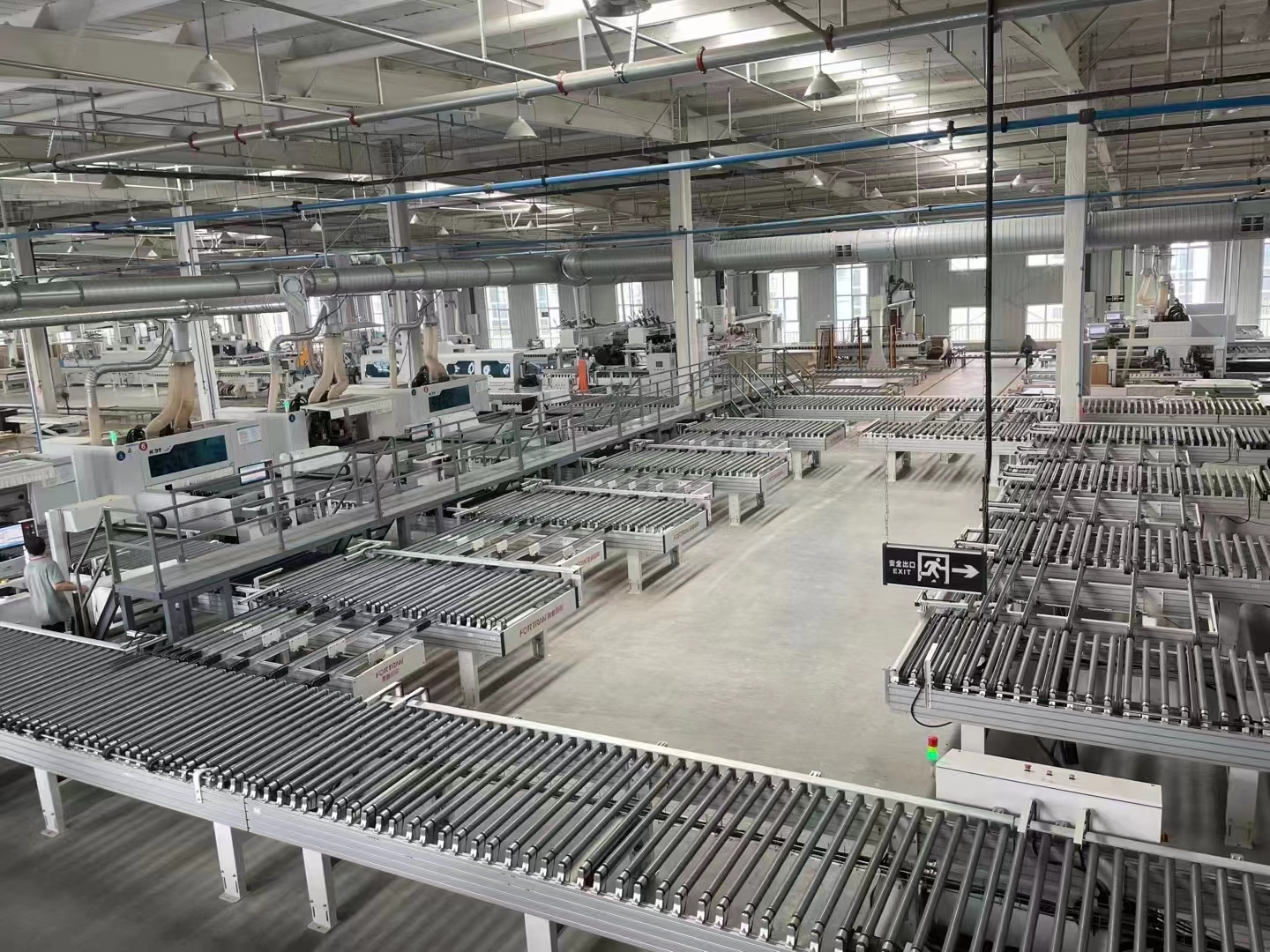 Wie FORTRAN-basierte, zukunftssichere Lösungen die adaptive Fabrik gestalten