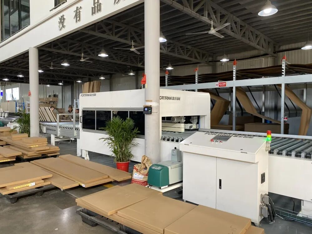 Paper delivery machine