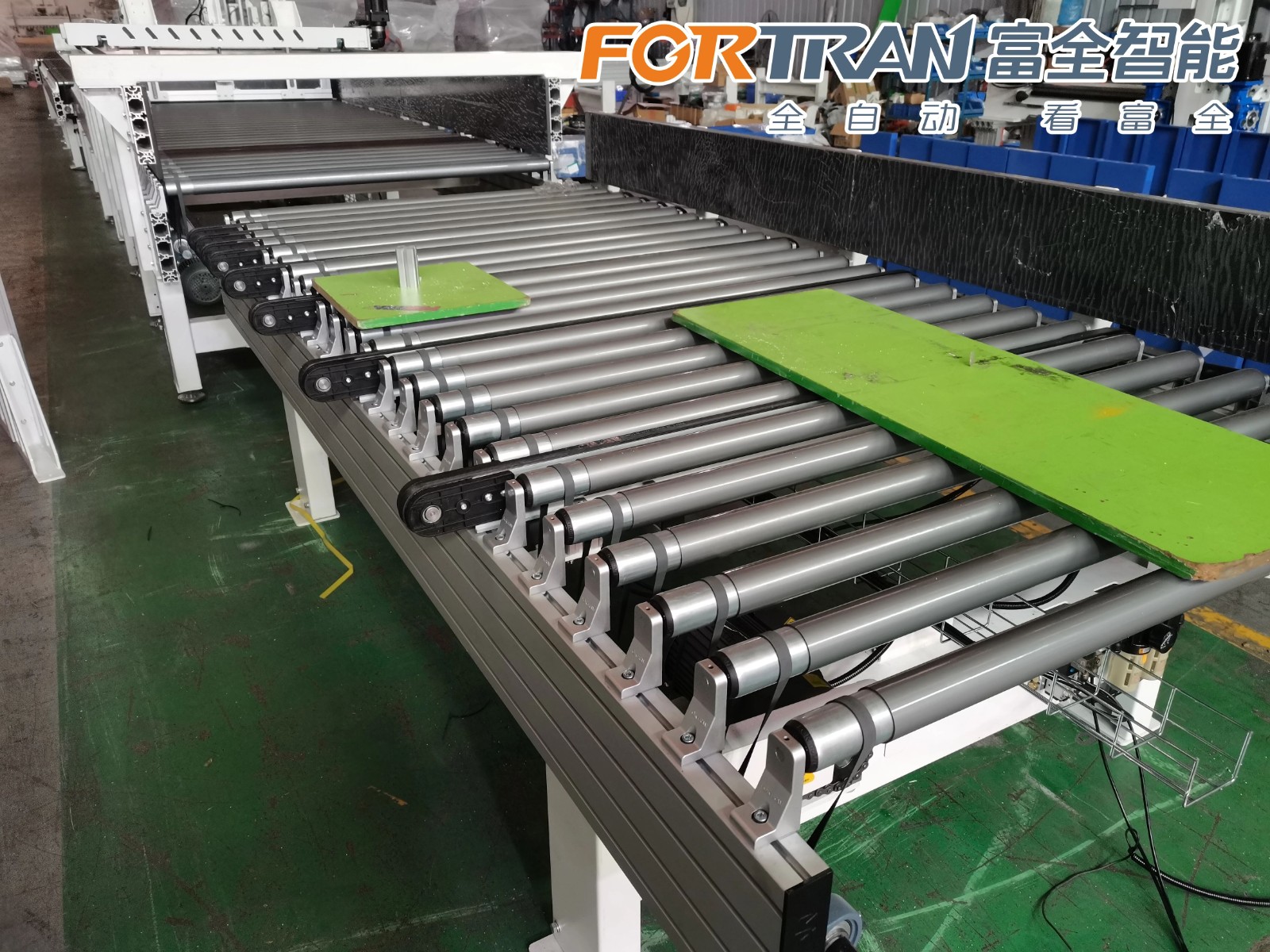 Paper delivery machine