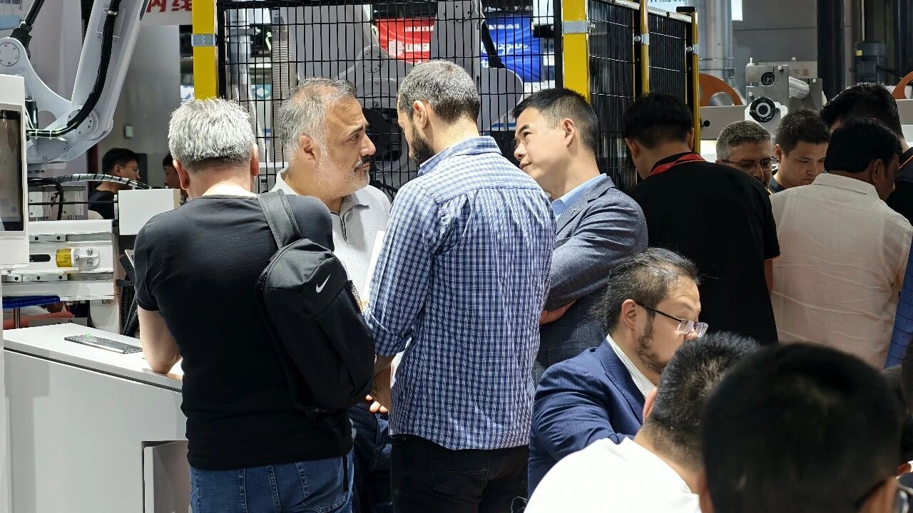 Automatic Weighing and Labeling