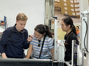 intelligent packaging equipment