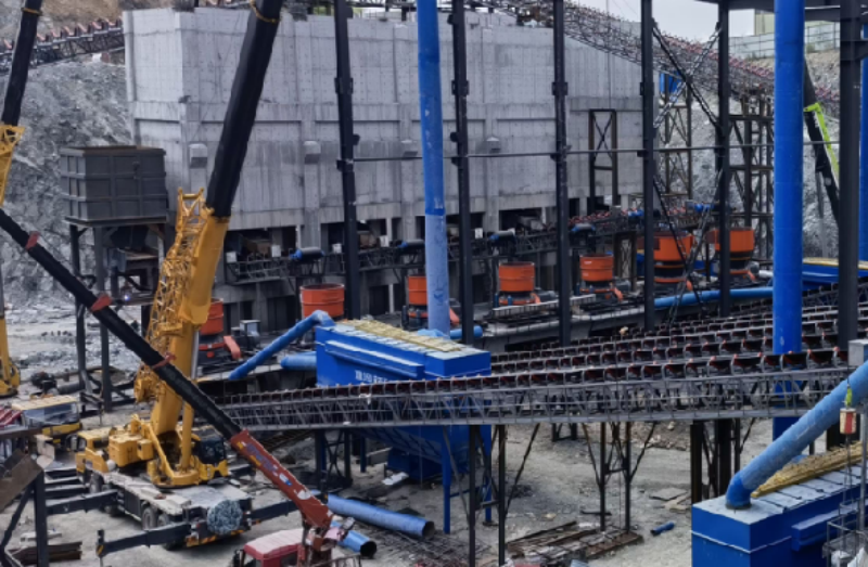 破碎机受到客户一致好评