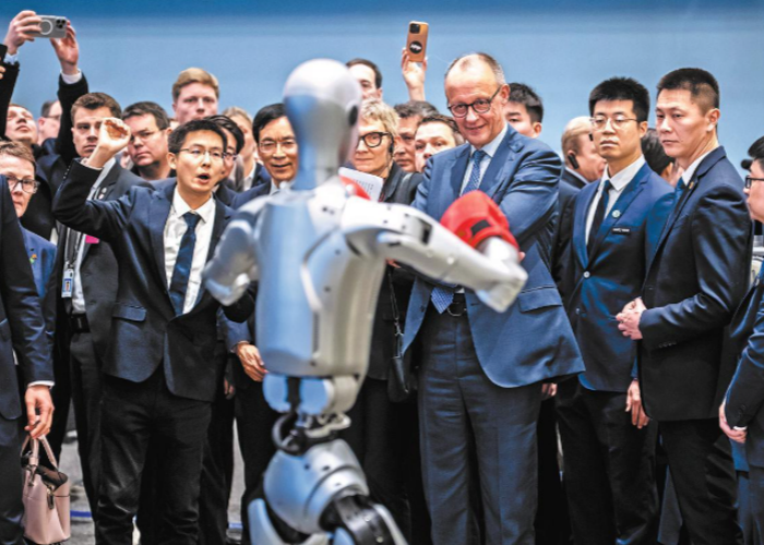 Мерц смотрит на Восток: сближение Китая и Германии улучшает перспективы для обрабатывающей промышленности, тяжелого машиностроения и мировой внешней торговли.