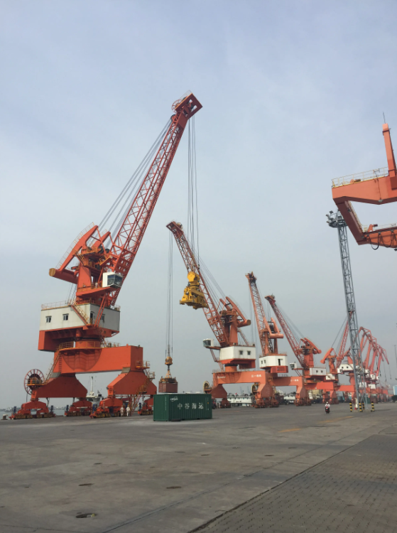 marine and offshore cranes