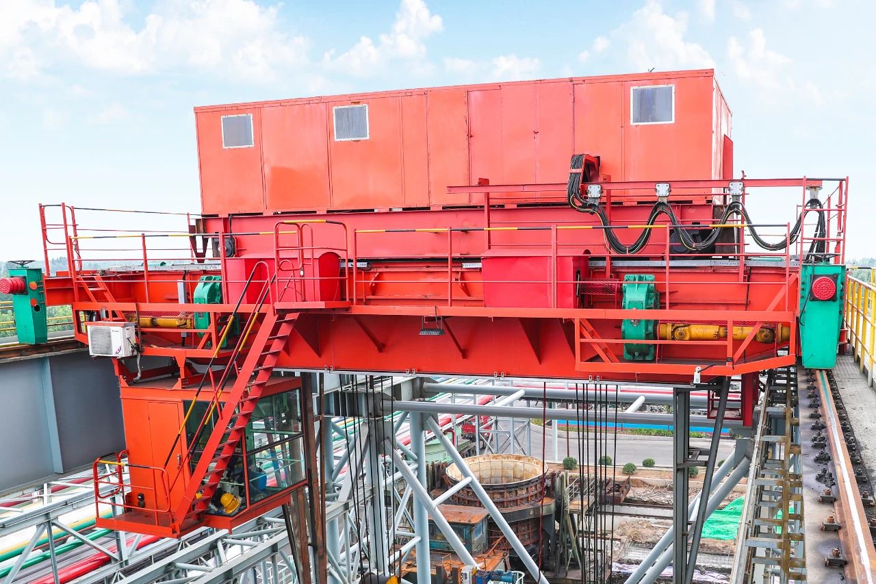 rail mounted container gantry crane