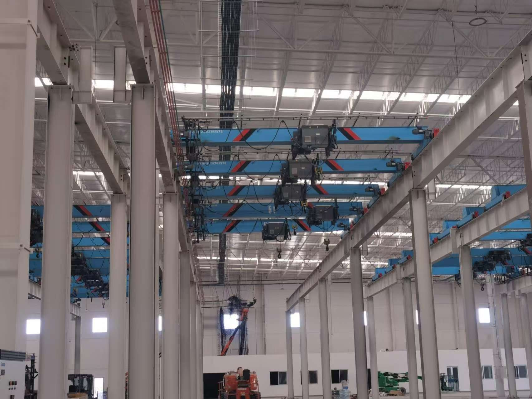 43 guindastes monoviga em uso no México