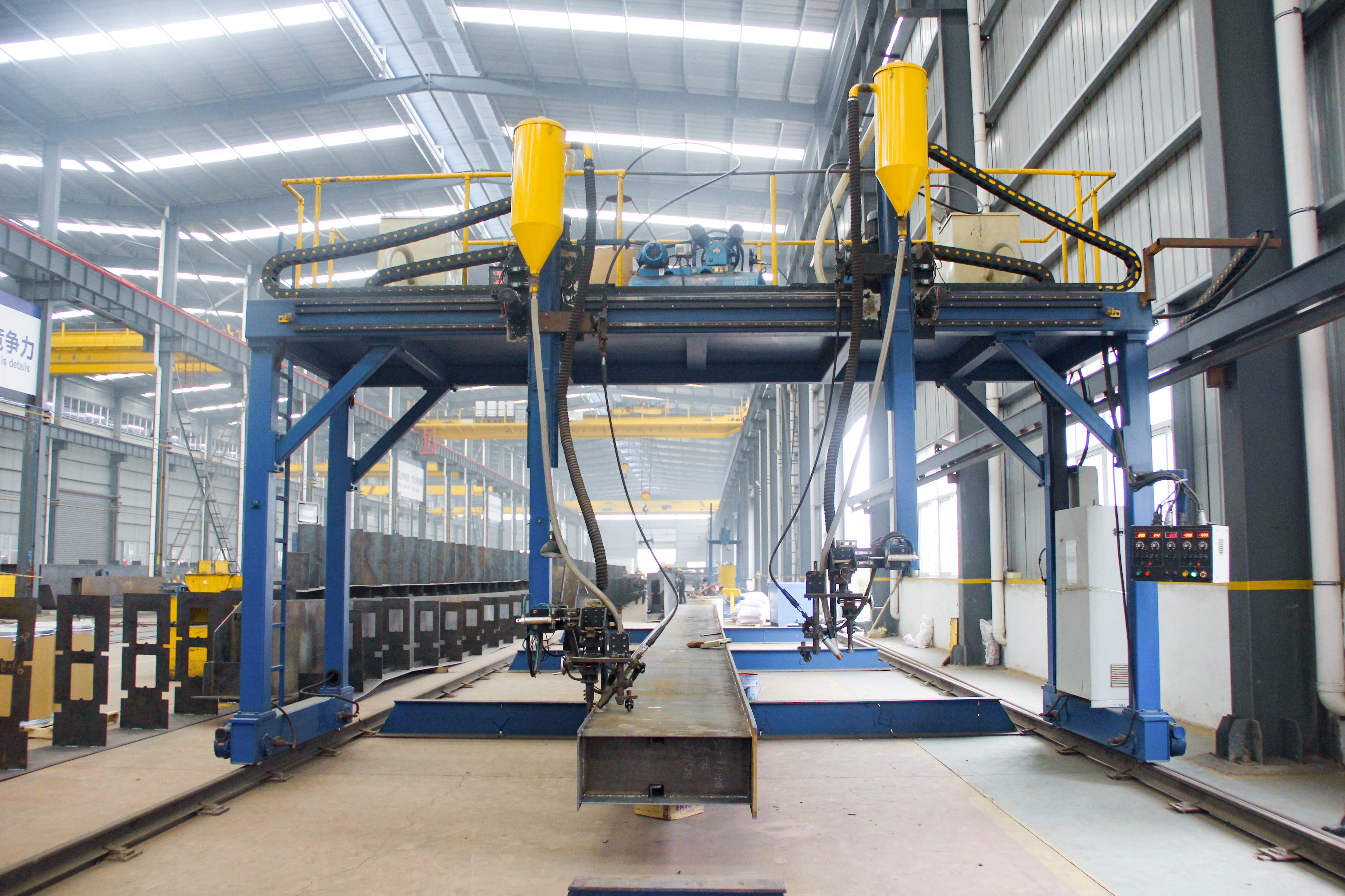 Double beam gantry welding