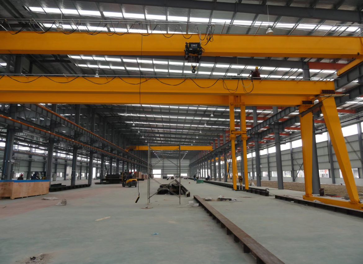 Aplicação de guindaste de viga dupla de 400T no Cazaquistão