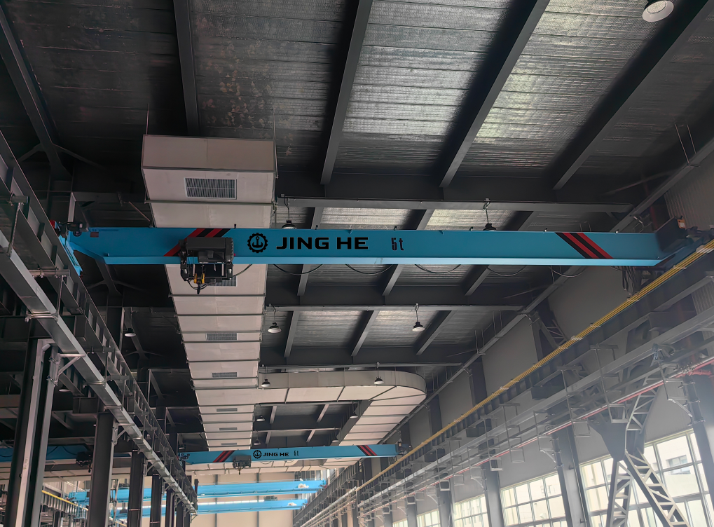 overhead warehouse crane