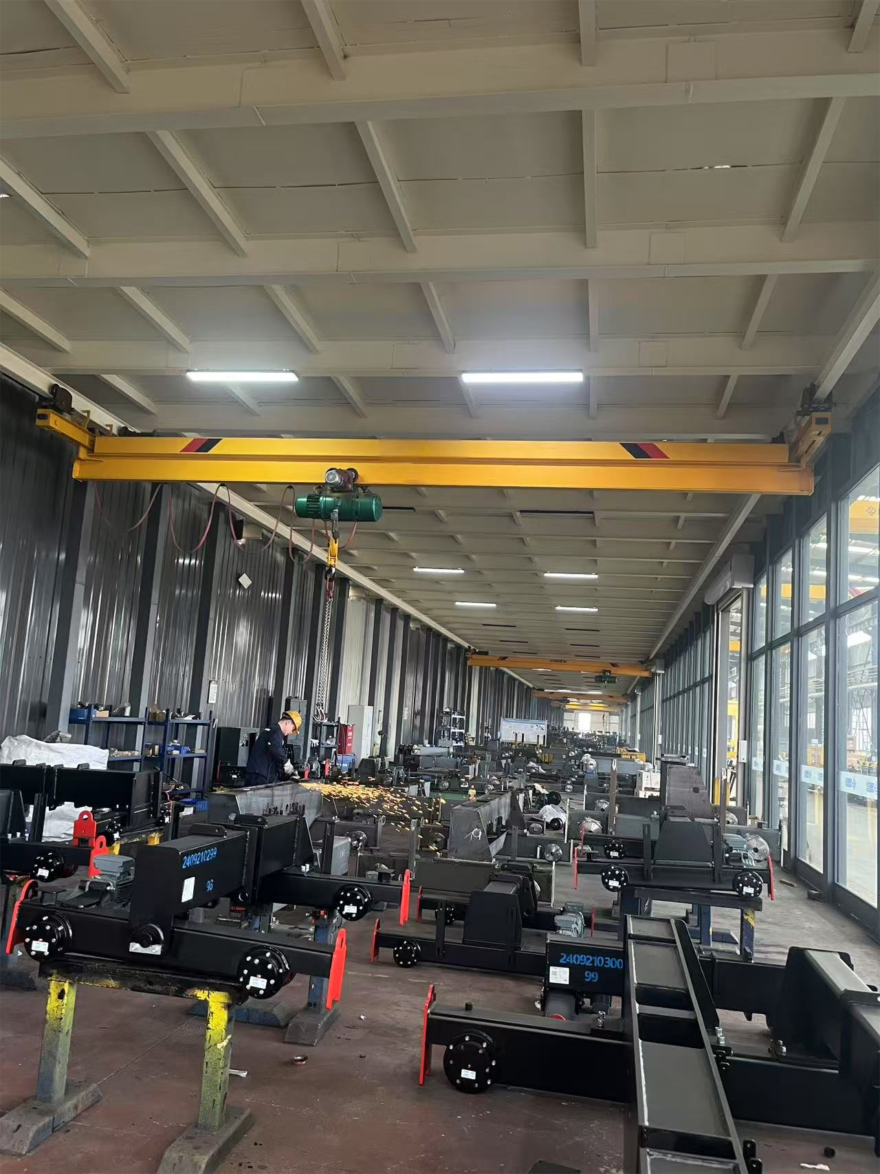 indoor overhead crane