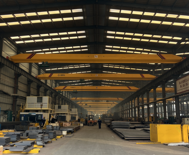 overhead and gantry cranes