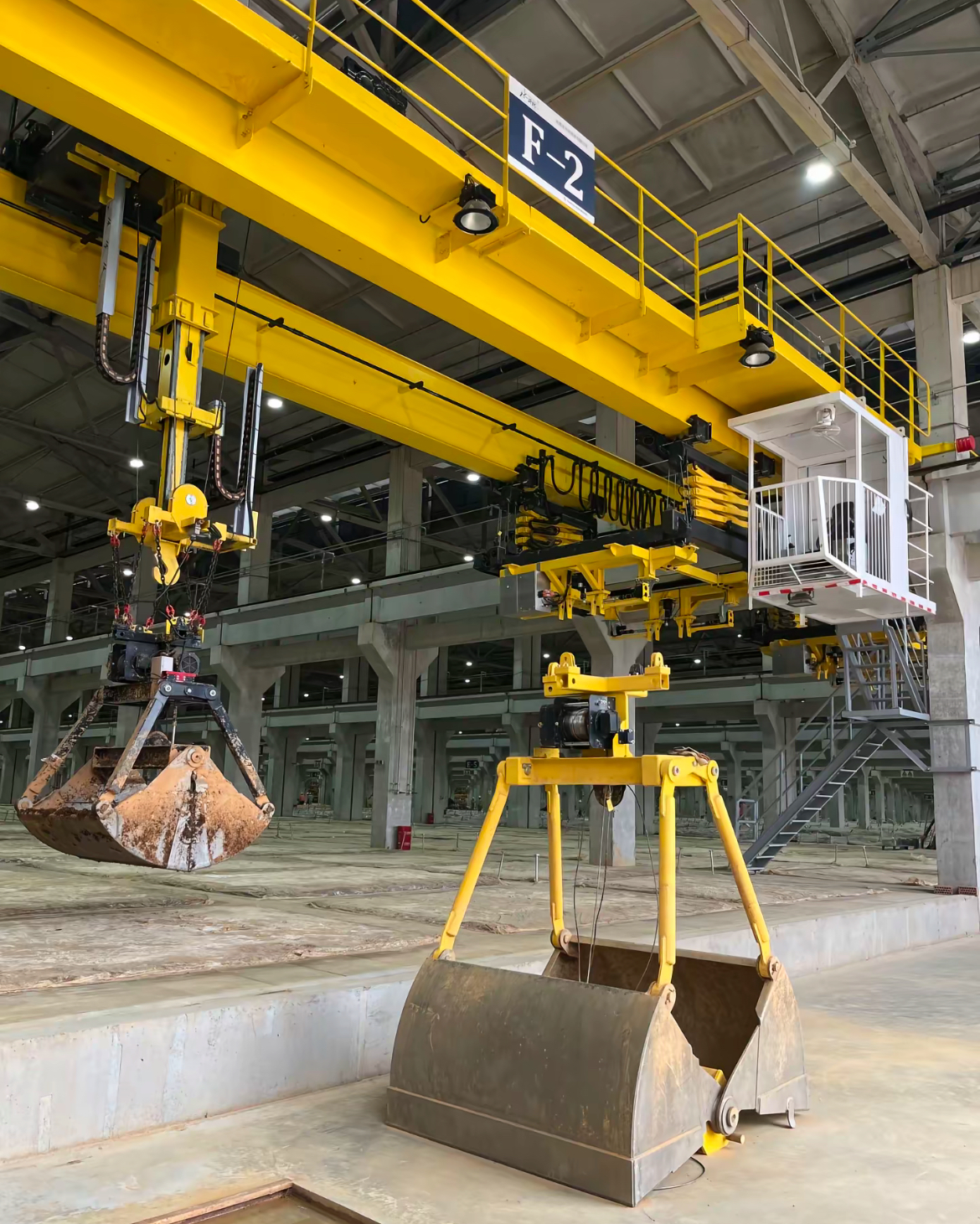 Grab Crane