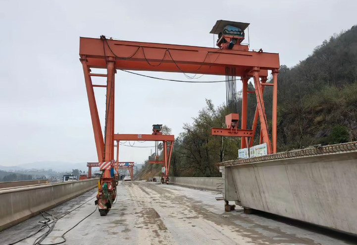 MBH-Type Tyre-Mounted Gantry Crane