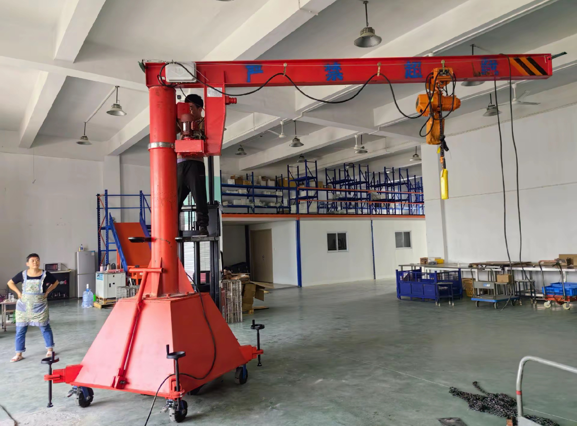 Cómo elegir la grúa pluma móvil adecuada: 7 factores clave