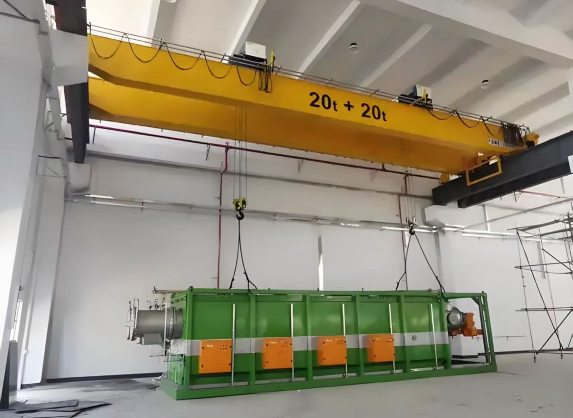 Double-girder overhead crane