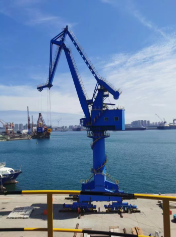 portal slewing crane