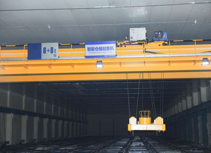 automated crane