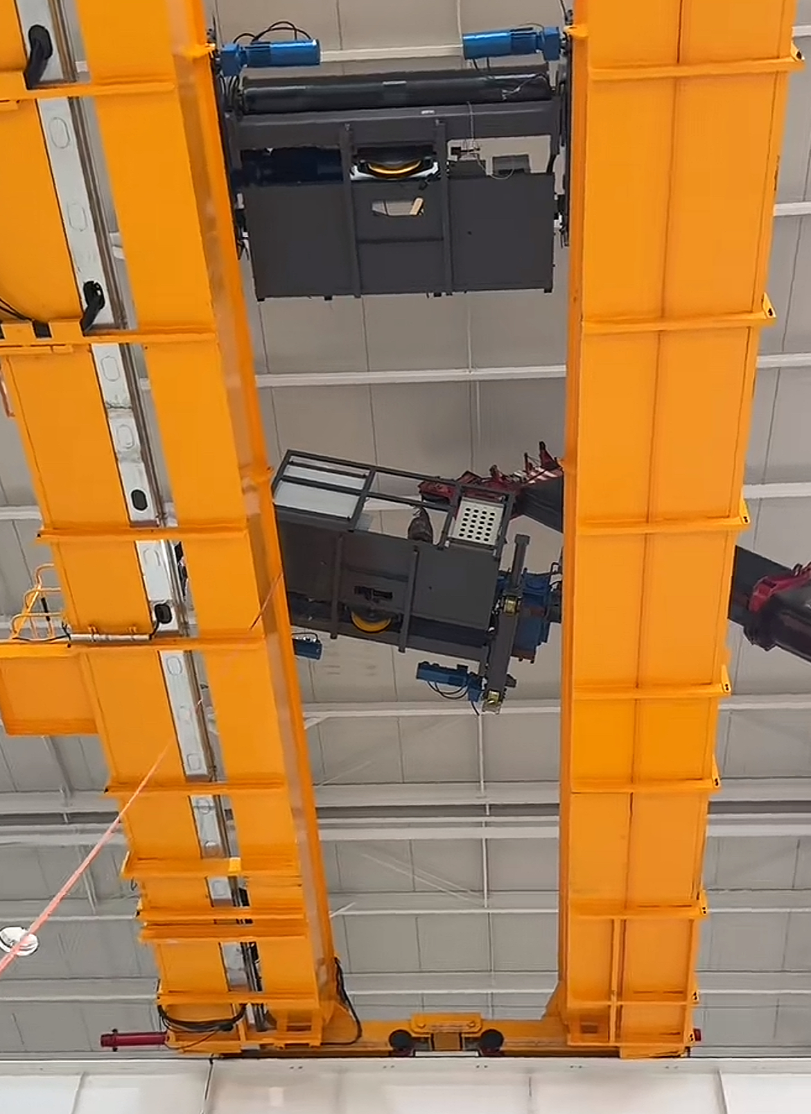 Escolha de equipamentos de elevação para pequenas plantas de processamento: correspondência de precisão para aumentar a eficiência