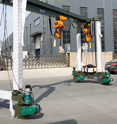 Free-Swiveling RTG Crane