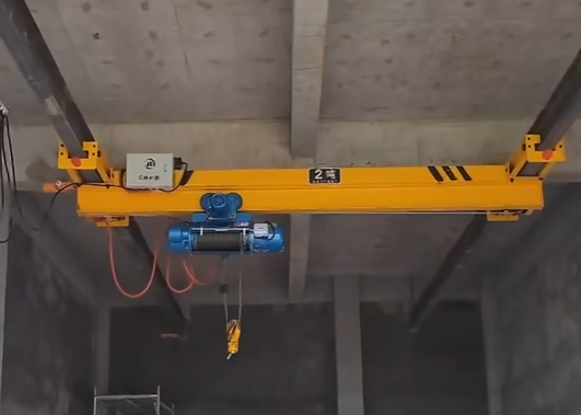 trolley travelling mechanism