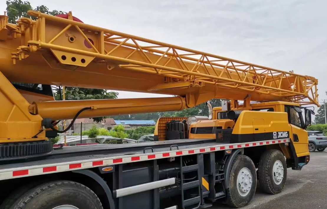 Safety Hazards of Truck Cranes