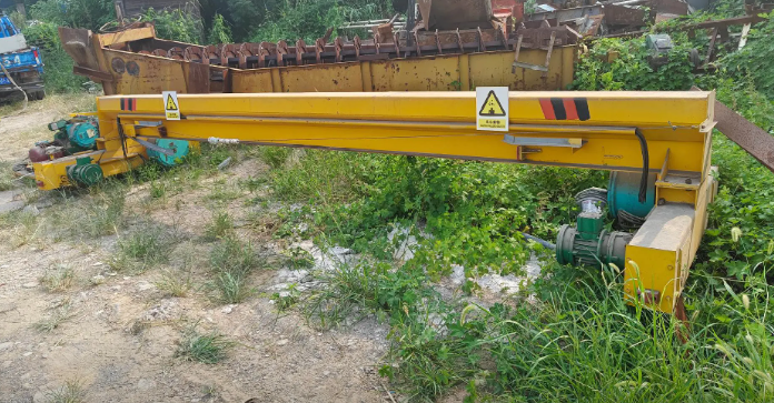 cranes in explosion-proof workshops